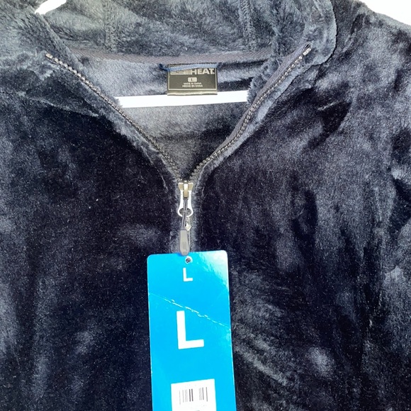 32 Heat Coat - Picture 3 of 3